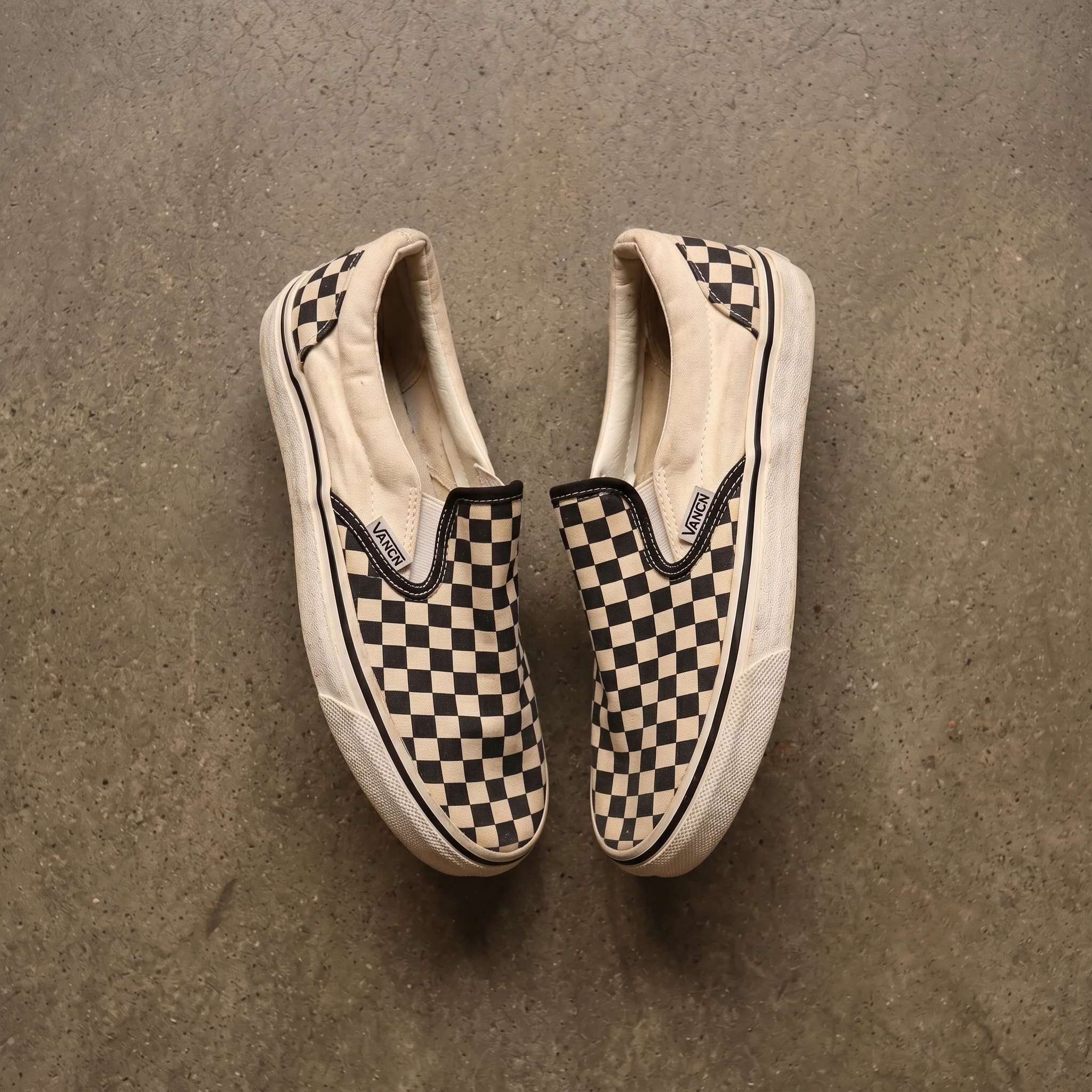MIX CONVERSE & VANS RETRO - Image 10