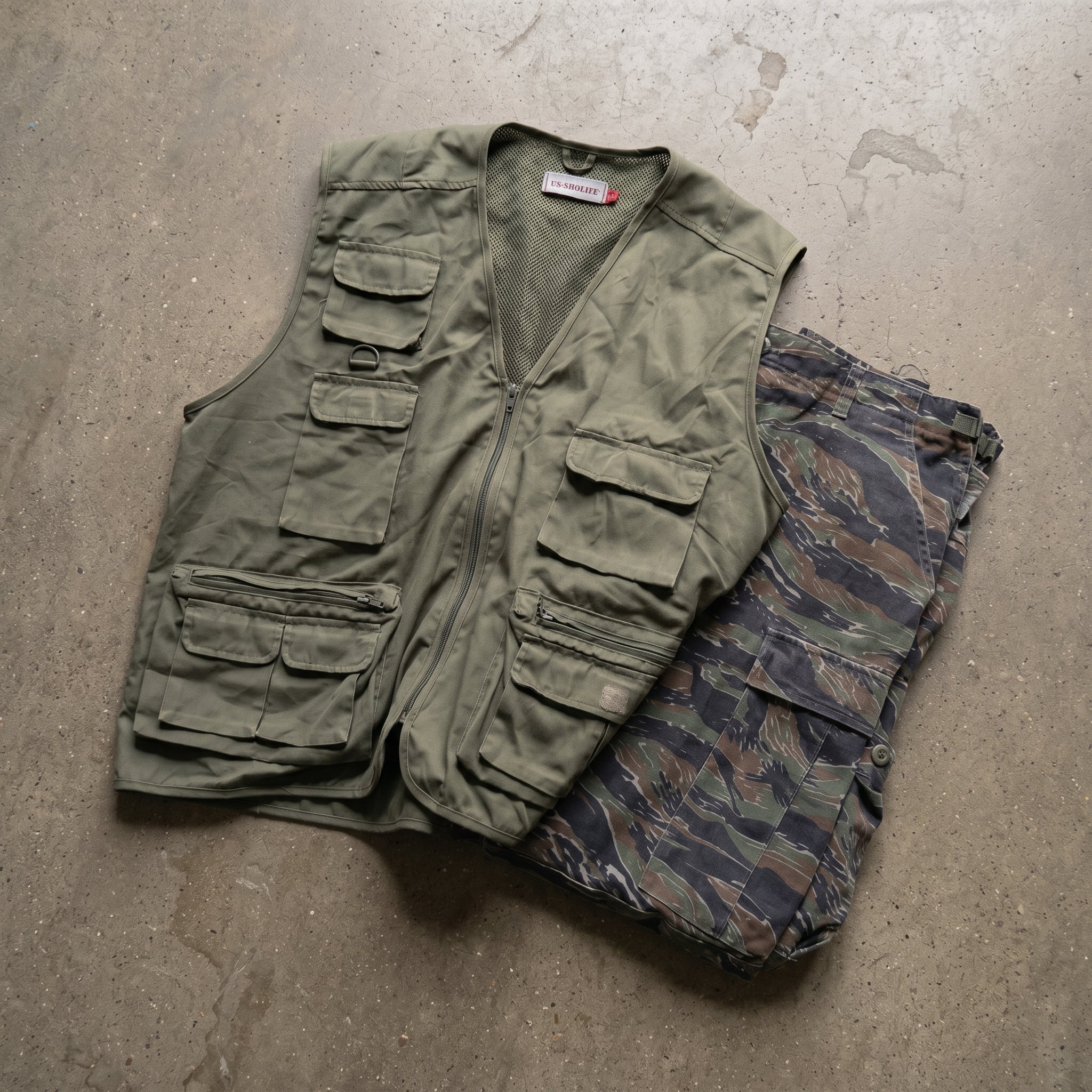 MIX ROPA MILITAR - Image 13